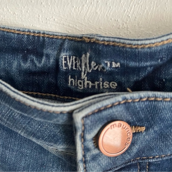 M Jeans by Maurices women’s Jean shorts everflex high rise size 14 NWT - Picture 6 of 13